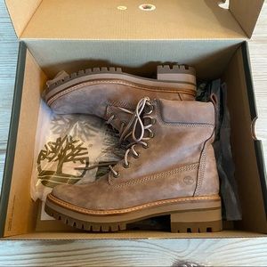NWT Timberlands - 8.5